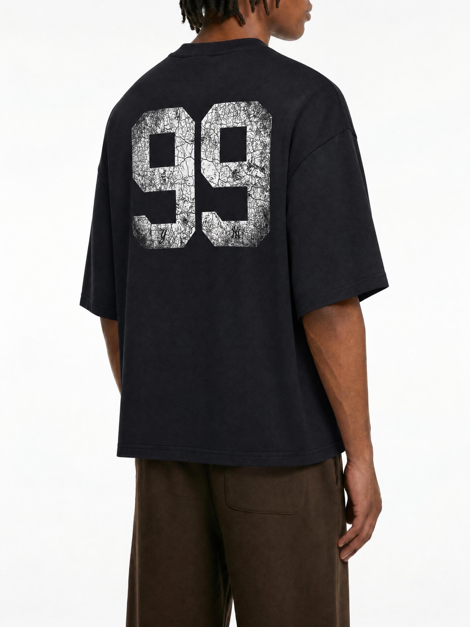 Camiseta DMD Diamond streetwear drop shoulder, detalle de tela