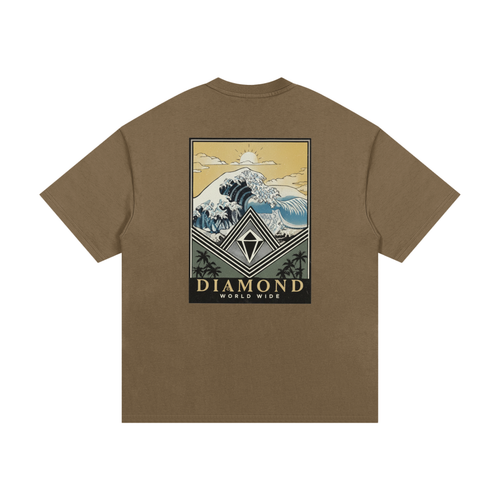 World Wide Wave oversized Heavyweight crafted from 330g 100% cotton, offers durability and a structured fit.